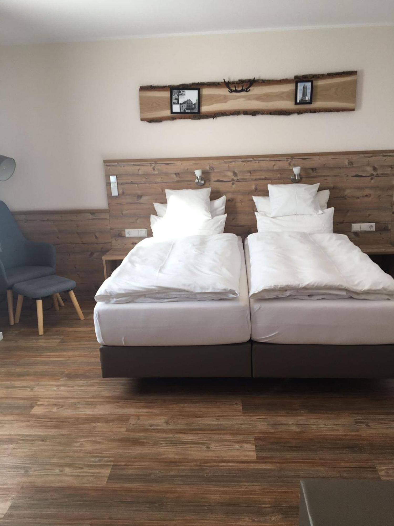 Hotel Post Mit Klimaanlage Неккарзульм Экстерьер фото