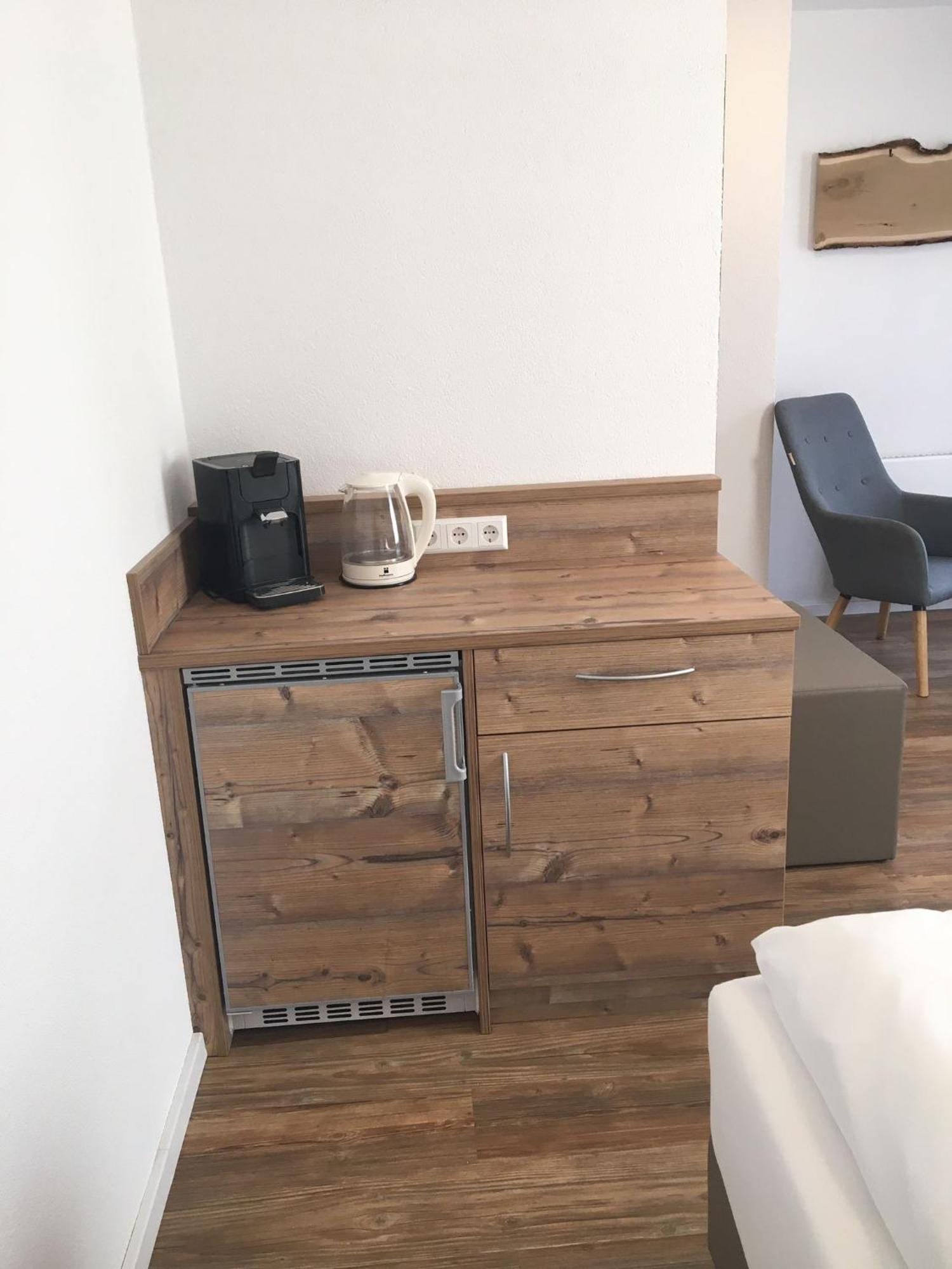 Hotel Post Mit Klimaanlage Неккарзульм Экстерьер фото